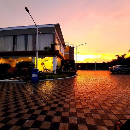 Carina Retreat Resort Гирский лес Экстерьер фото