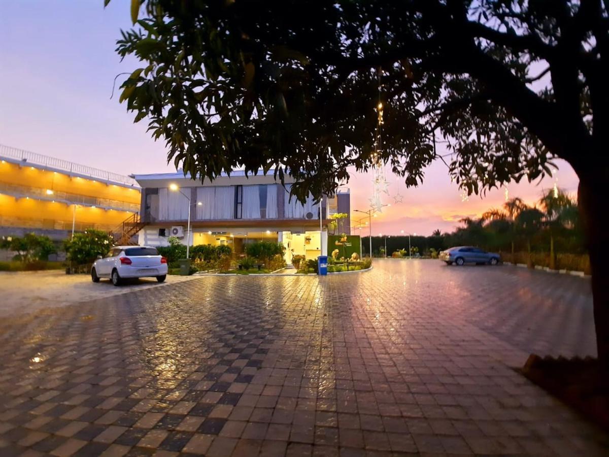 Carina Retreat Resort Гирский лес Экстерьер фото