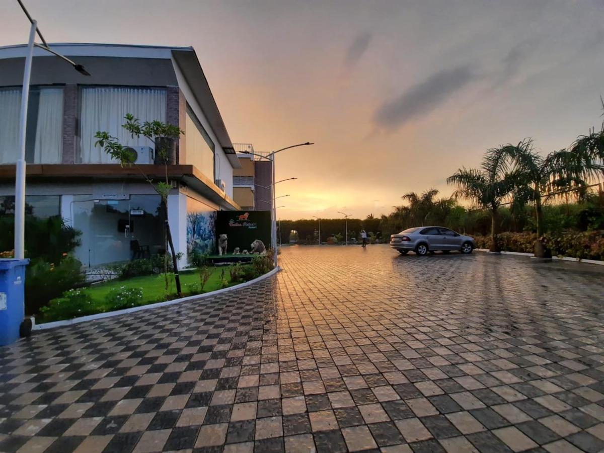 Carina Retreat Resort Гирский лес Экстерьер фото