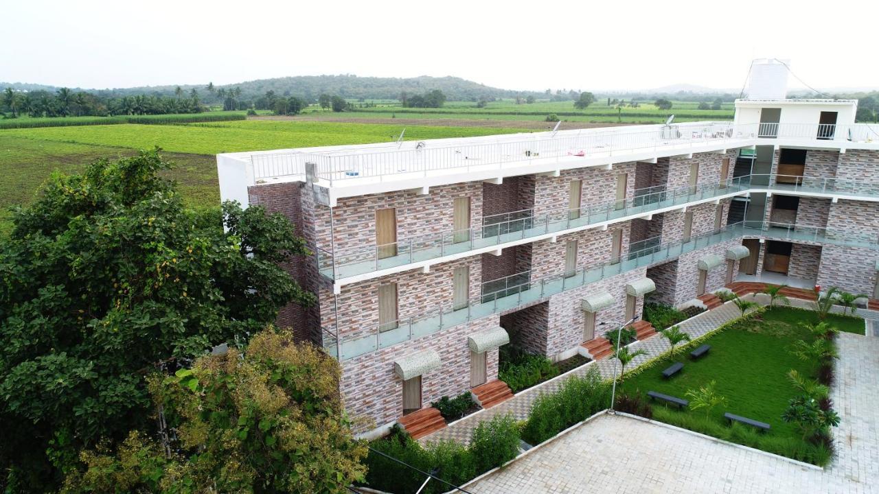 Carina Retreat Resort Гирский лес Экстерьер фото