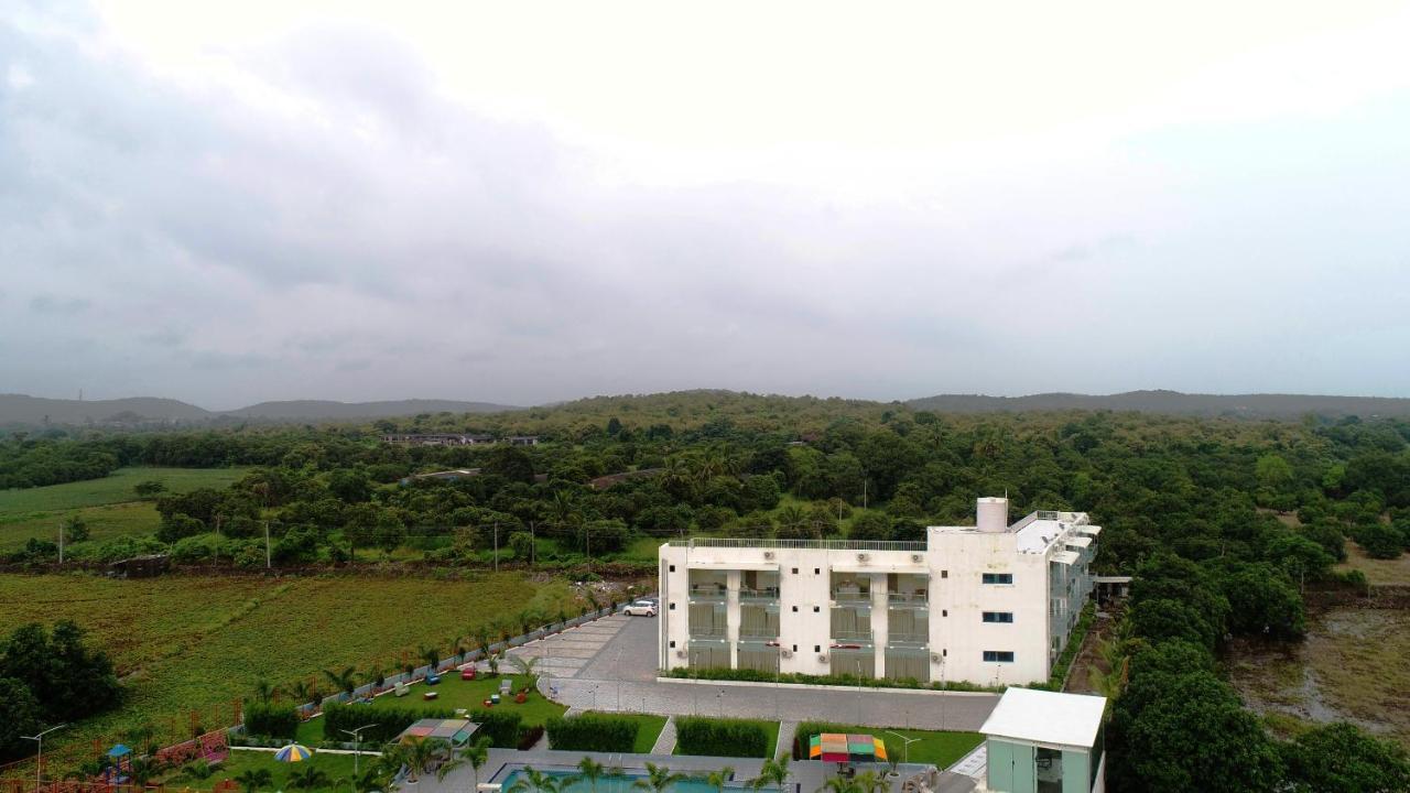 Carina Retreat Resort Гирский лес Экстерьер фото